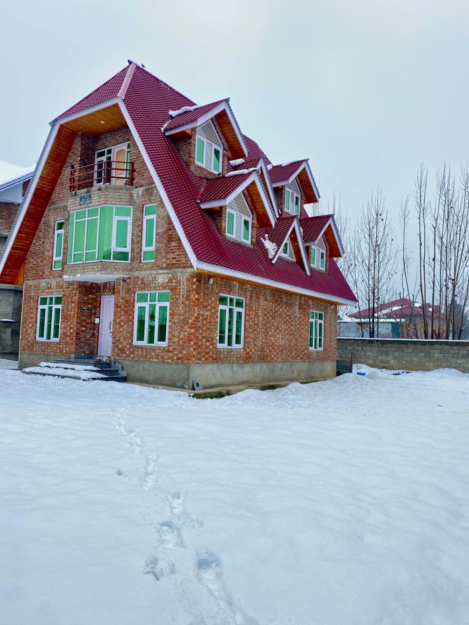 Al Jalal Resort Srinagar  Bagian luar foto